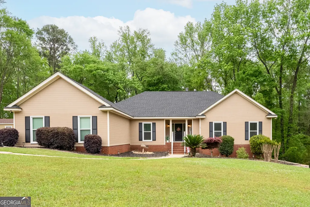 3779 Sussex Drive Ne, Milledgeville