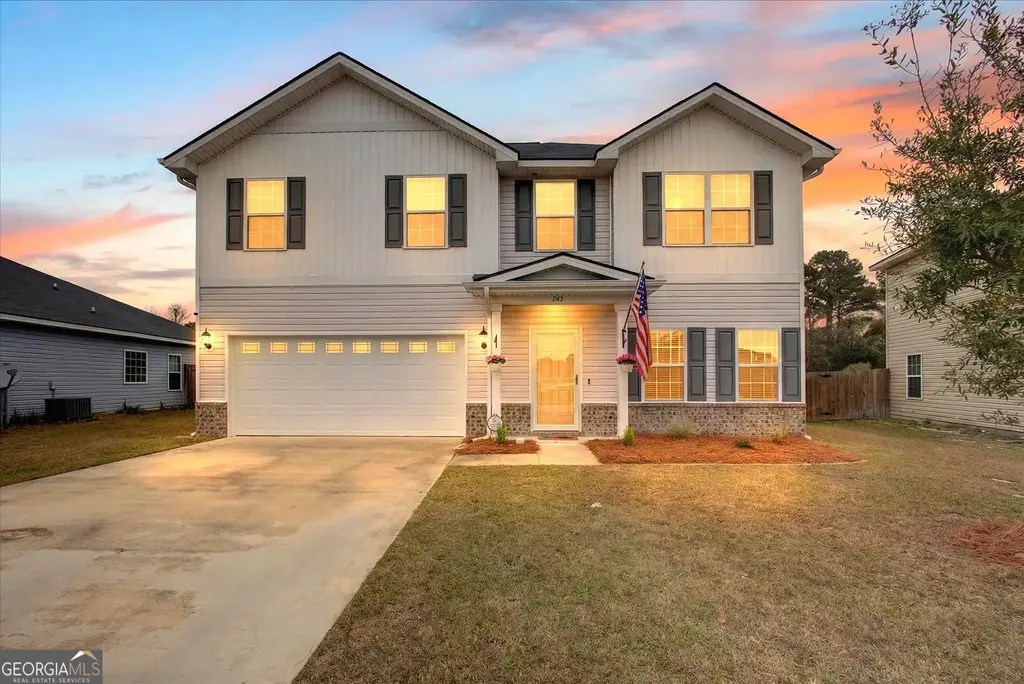 245 Alcott Circle, Hinesville