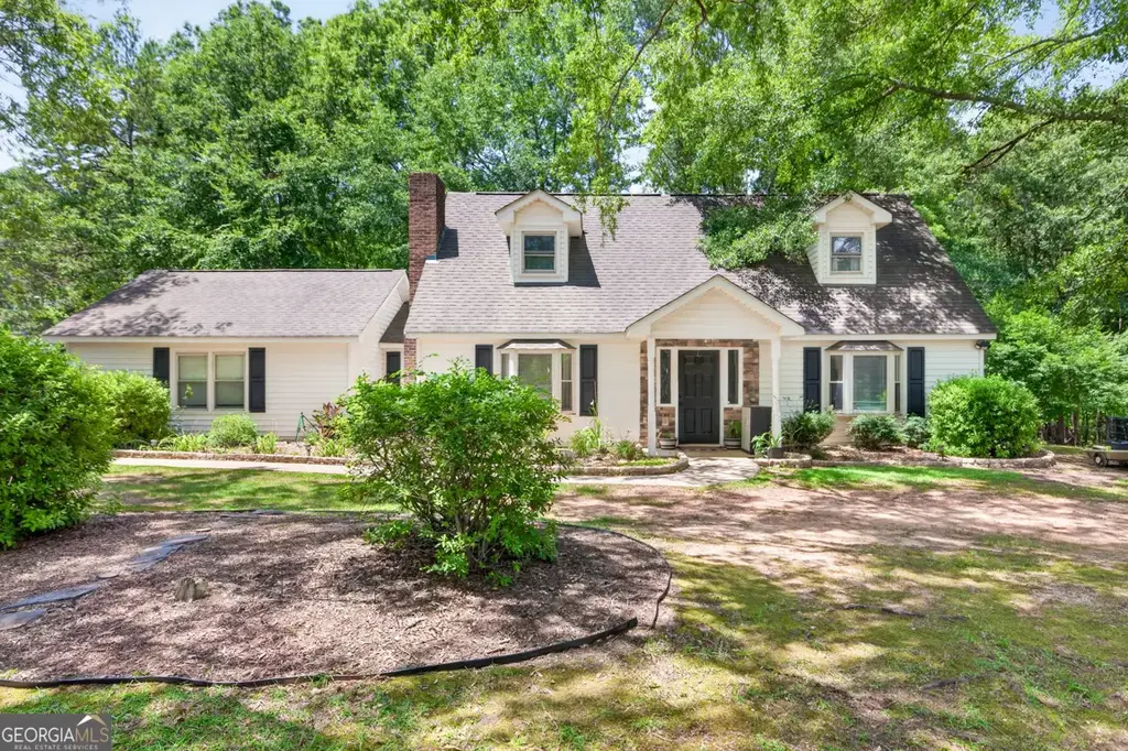 210 Bernice Drive, Bogart