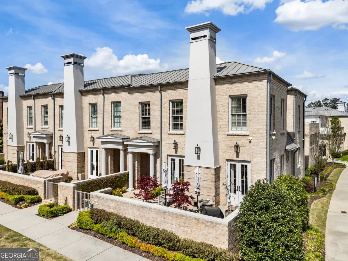 Photo of Listing #10728472