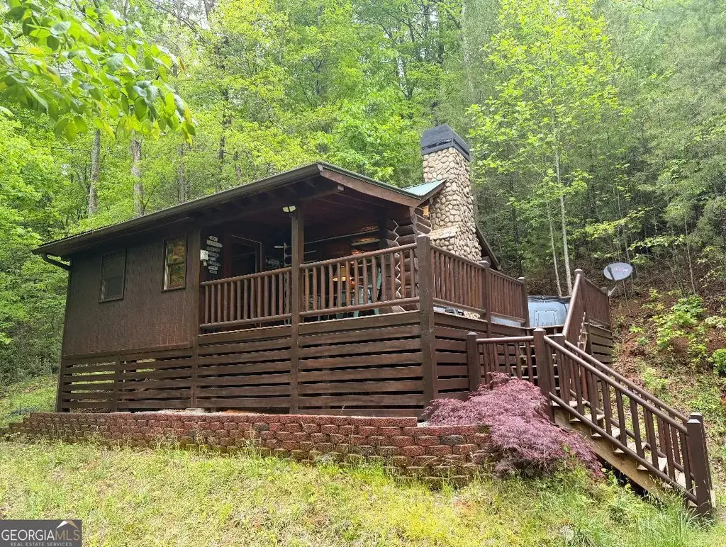 1790 Stanley Creek Road, Cherry Log