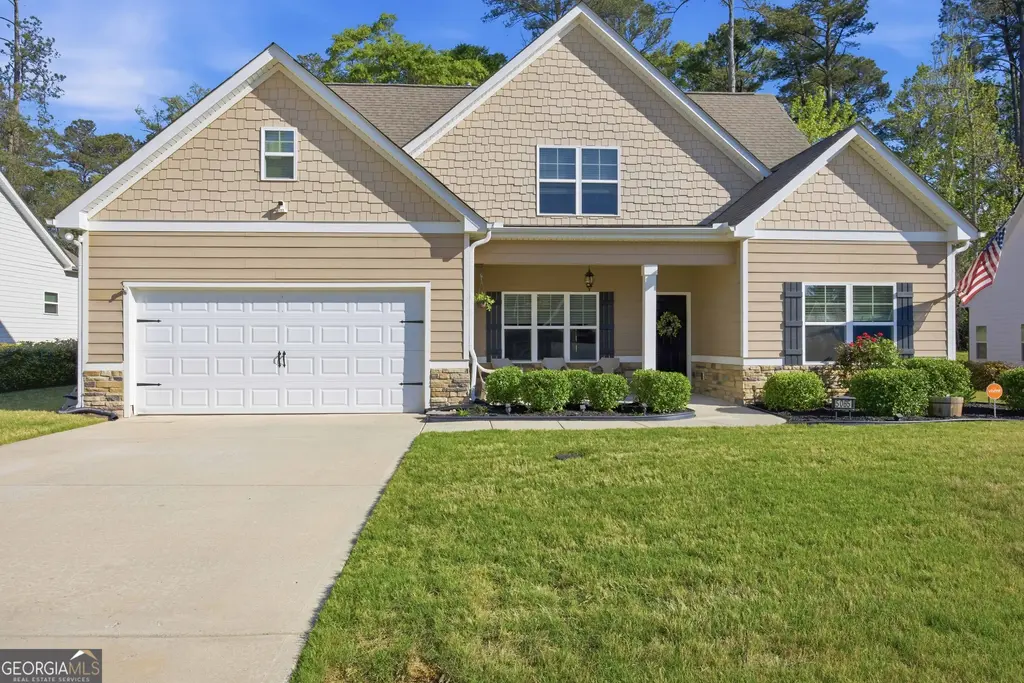 5065 Pond View Drive, Columbus