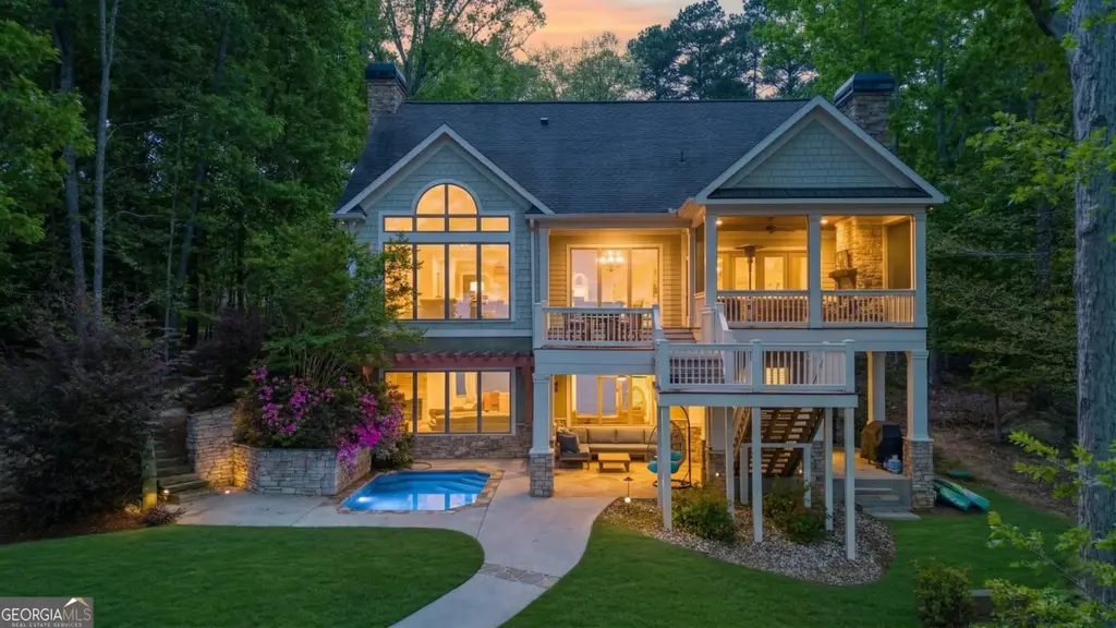 124 Lake Ridge Road, Eatonton