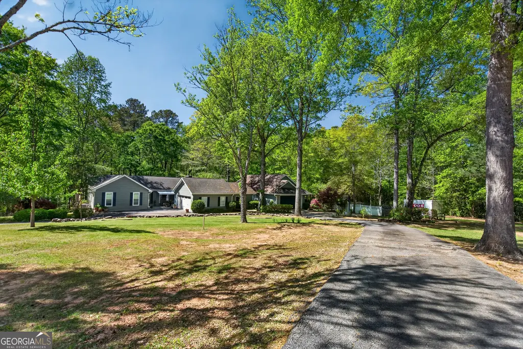 5 N Brooks Road, LaGrange