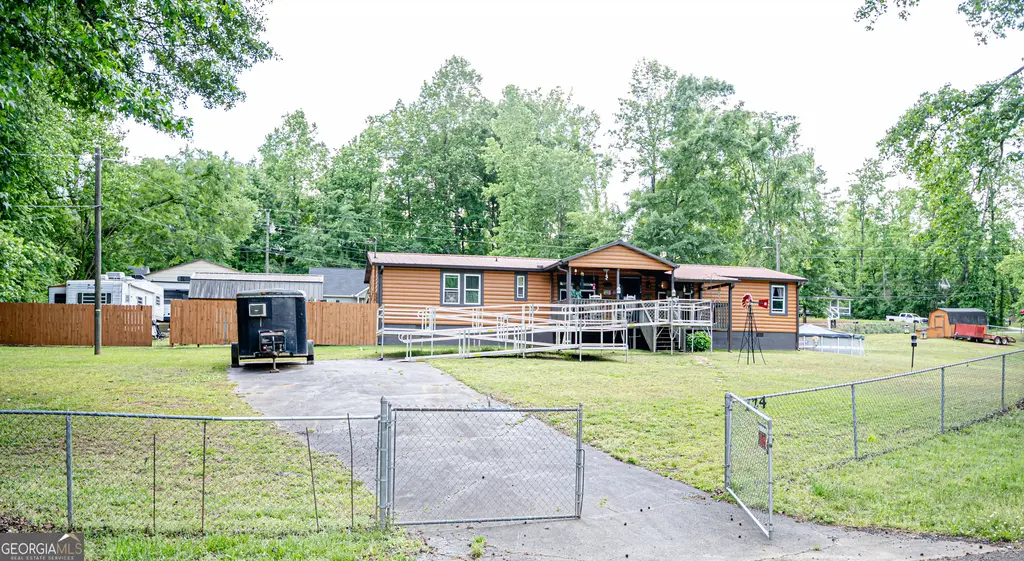 124 Cherokee Drive, Jackson