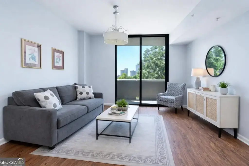 3040 Peachtree Road 507, Atlanta
