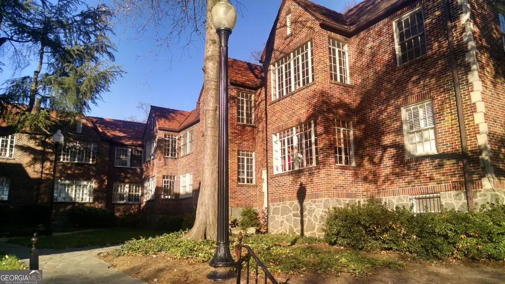 1765 Peachtree Street Ne, Atlanta