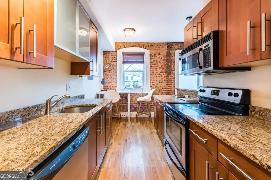 373 Moreland Avenue Ne 206, Atlanta