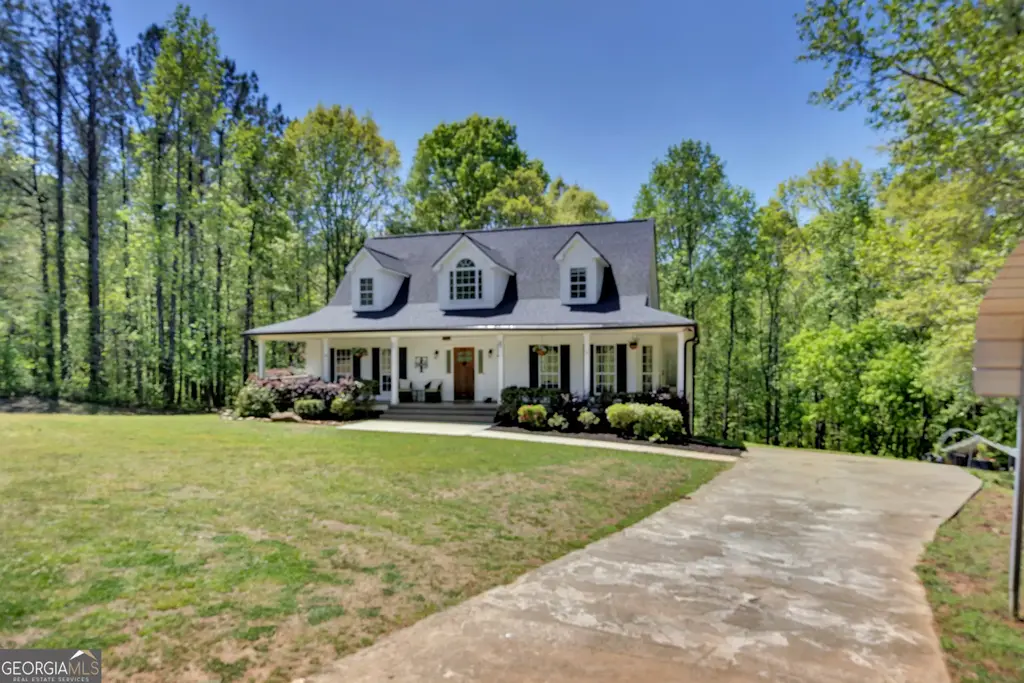 115 Crestview Lane, Newborn