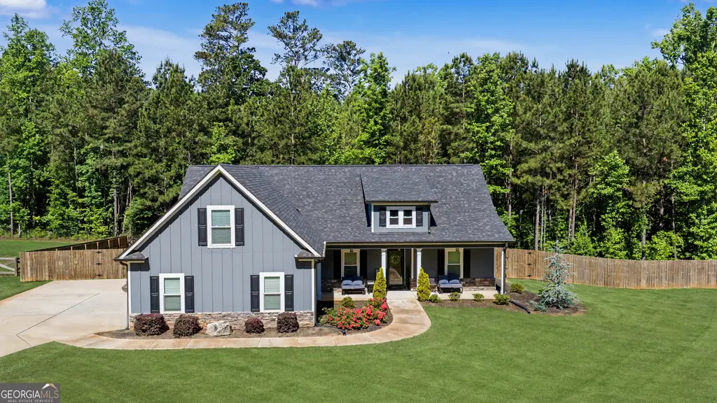 141 Wilmot Road, Barnesville
