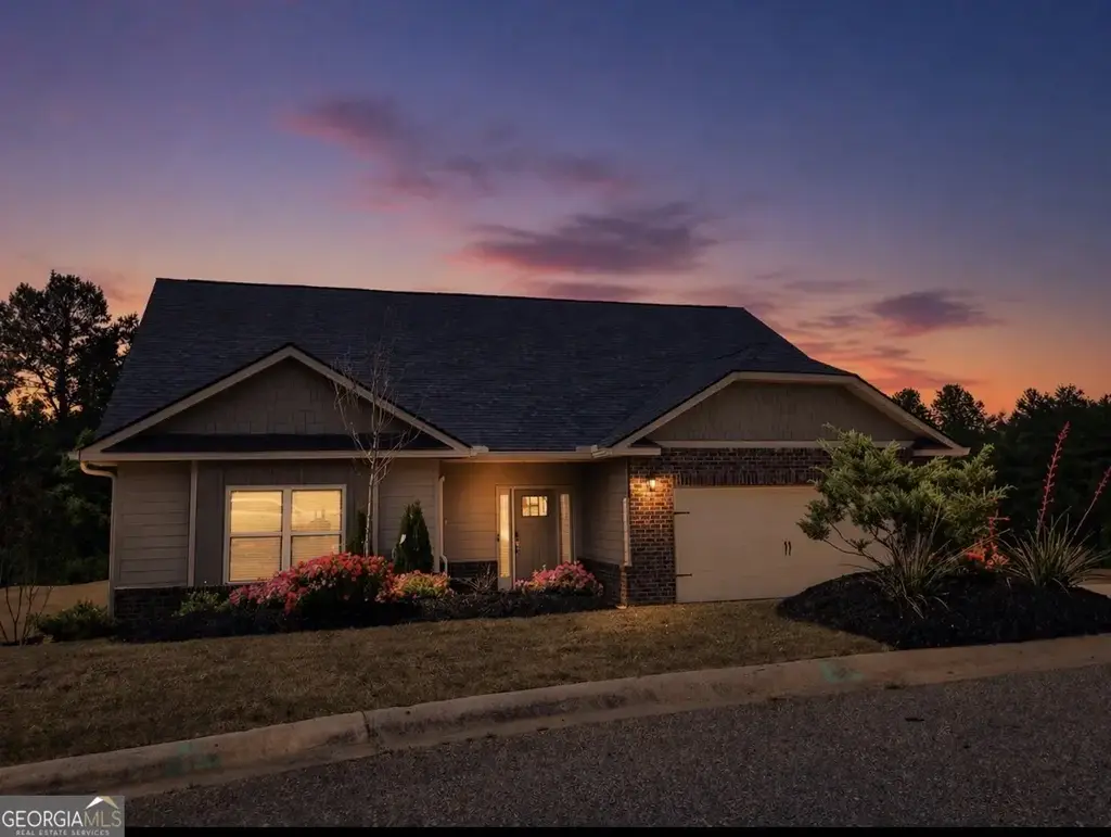 608 Britton Way, Macon