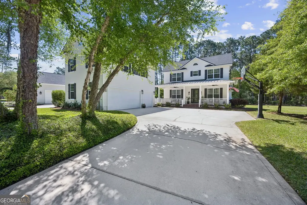 94 Cedar Hill Drive, St. Marys