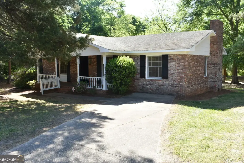 2334 Commerce Road, Jefferson