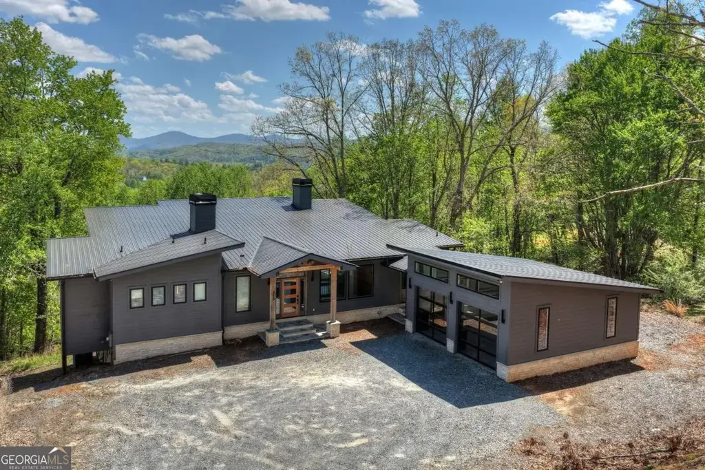 315 Blue Berry Ridge, Morganton