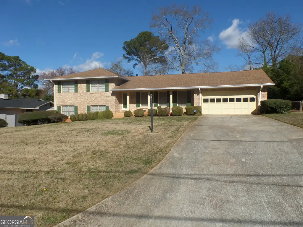 3748 Aristides Lane, Decatur