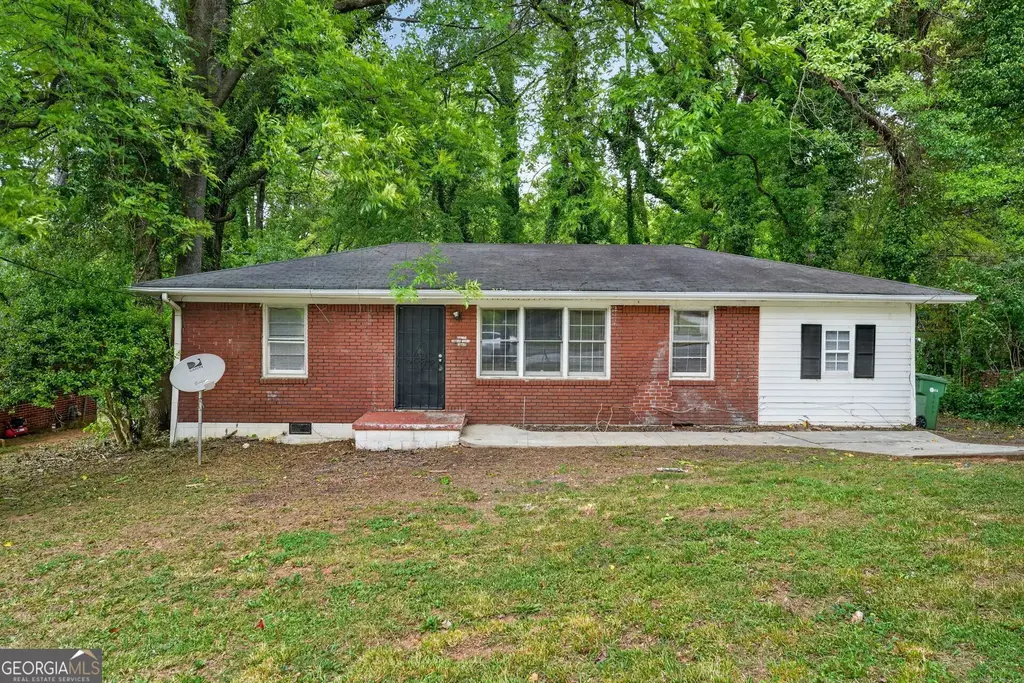 2416 Meadow Park Drive Sw, Atlanta