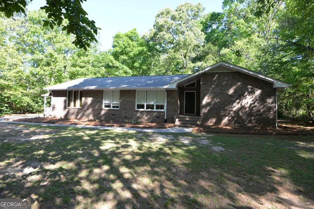 3478 Highway 81 W, Hampton
