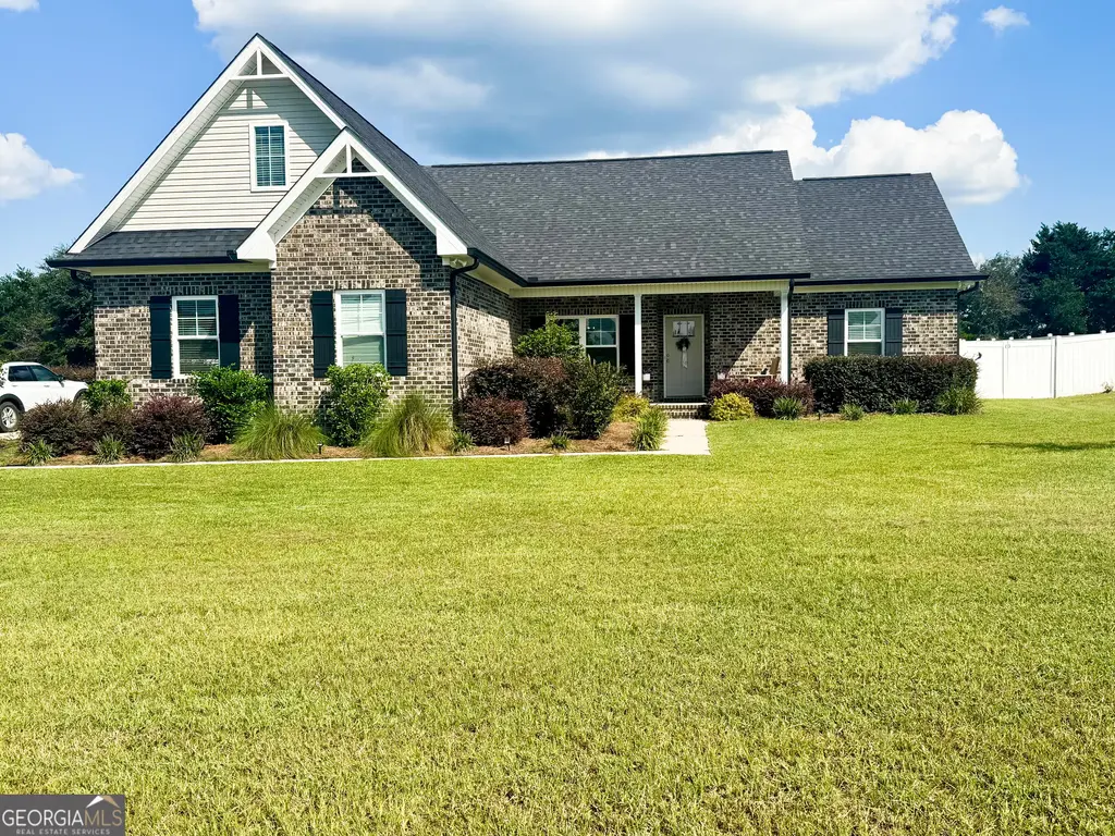 206 Spotted Fawn Road N, Statesboro