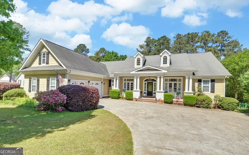 227 Capri Drive, Hartwell