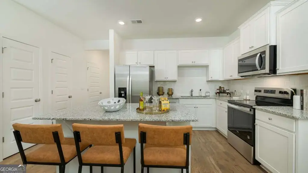 2302 Jamin Bend 27, Lithonia