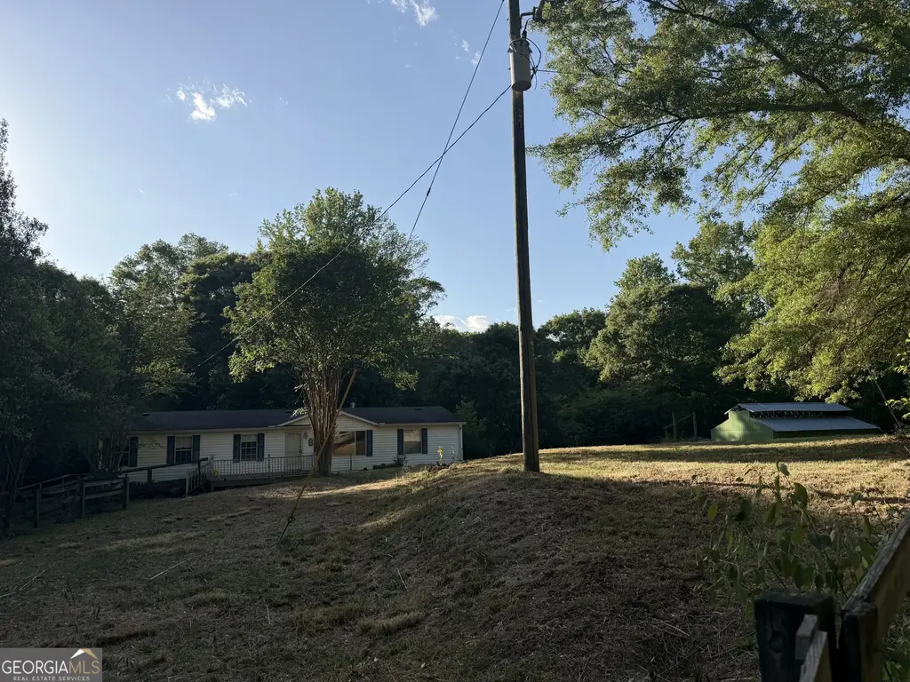 515 Hulsey Road, Martin