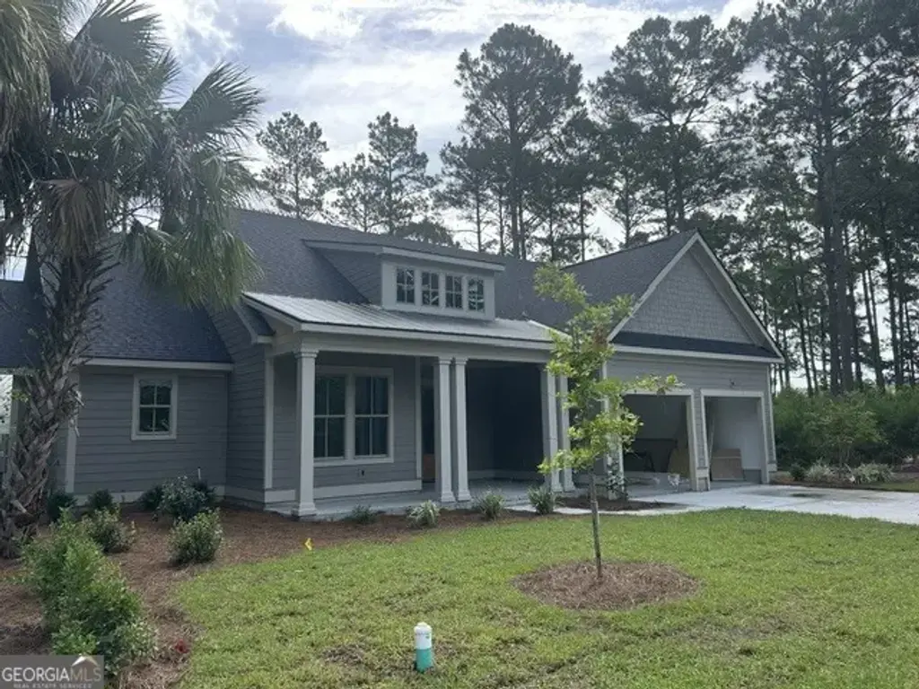 105 Lone Pine Court, Waverly