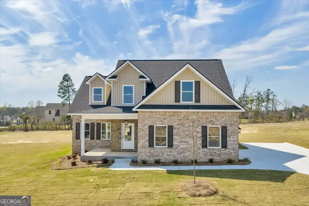 442 Burlington Drive, Lizella