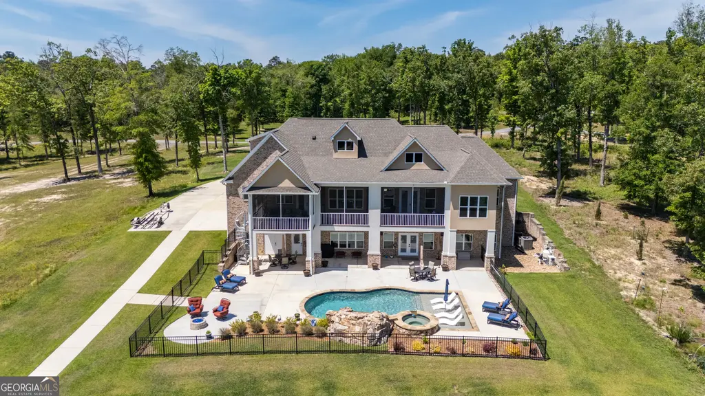 7287 Moseley Dixon Road, Macon
