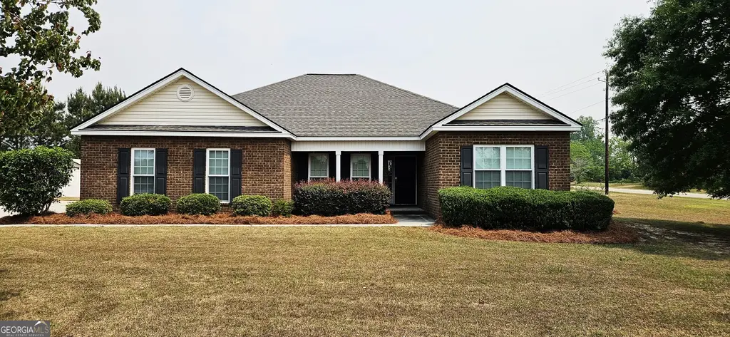 100 Wedgefield Way, Statesboro