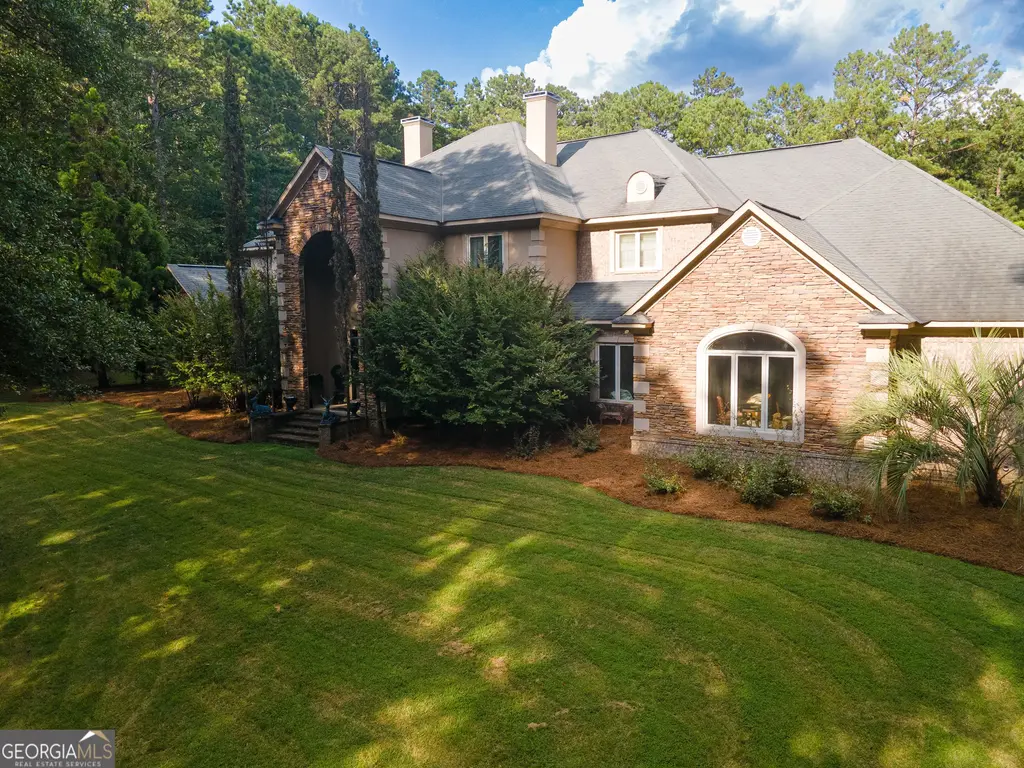 595 Grey Rock Drive, Midland