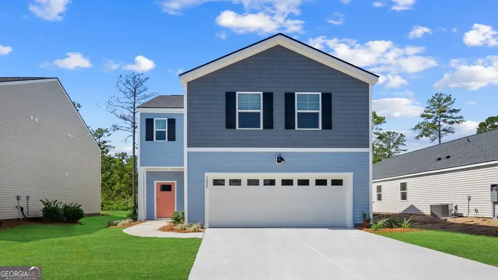1050 Lakes Boulevard, Brunswick