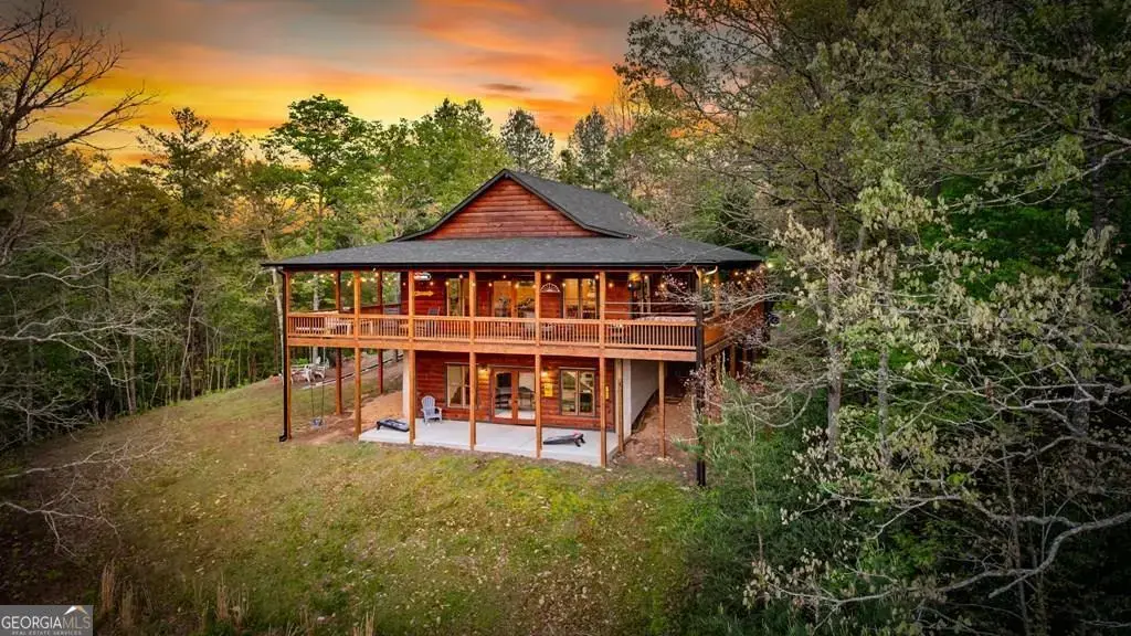 490 Walnut Hills Drive, Mineral Bluff