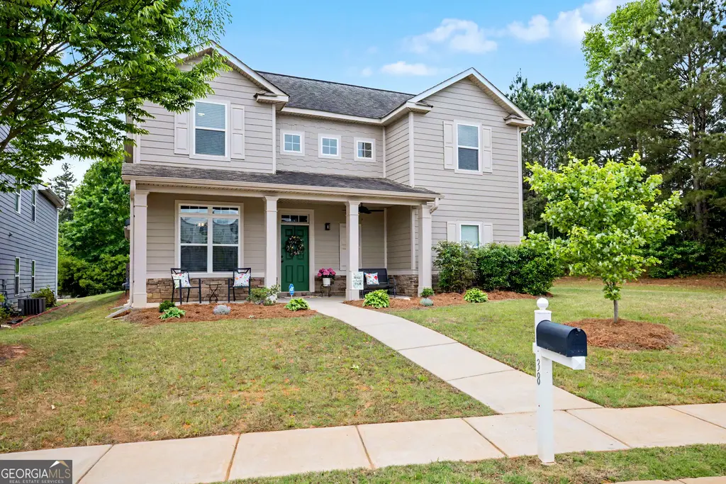38 Remington Way, Newnan