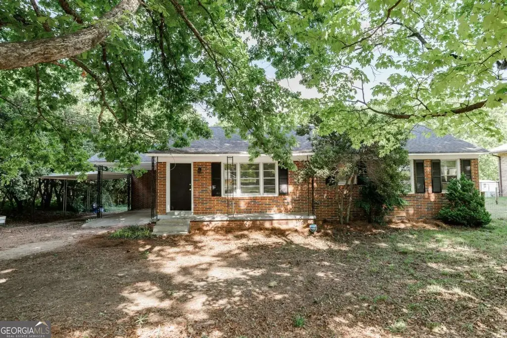 170 Jefferson River Road, Athens