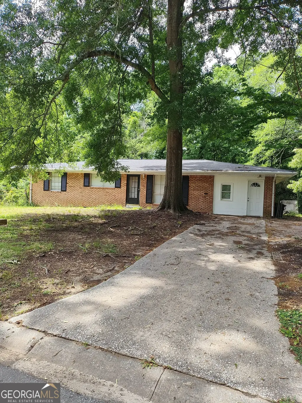 7327 Howard Circle, Jonesboro