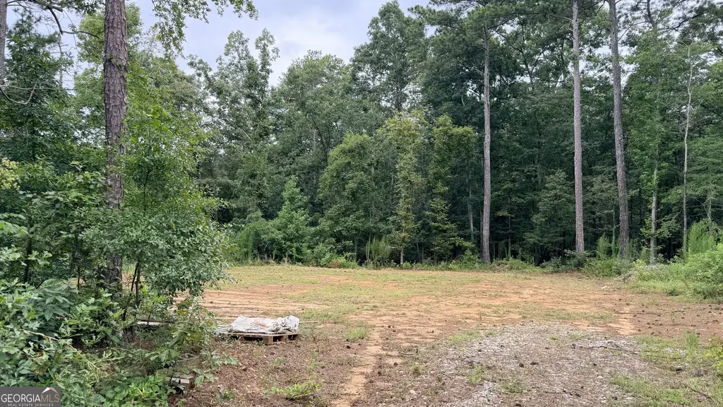 148 Coffey Road 20, Barnesville