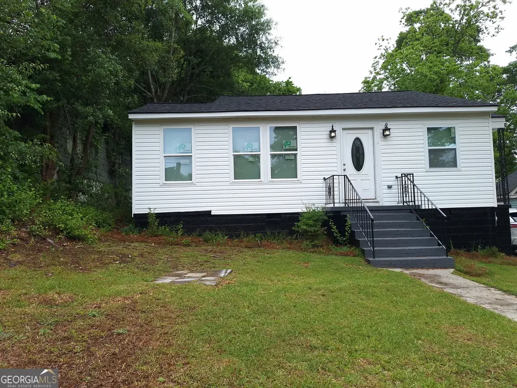 329 Noyes Street, Cedartown