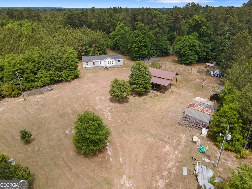 562 Boll Weevil Road, Waynesboro