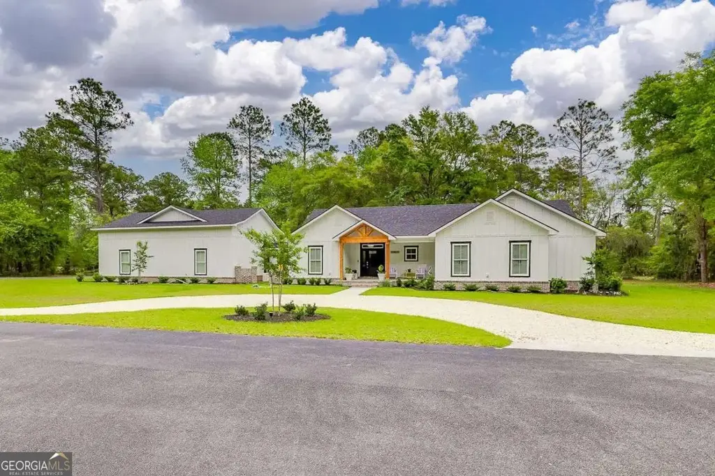 1037 Lake Side Drive Ne, Townsend