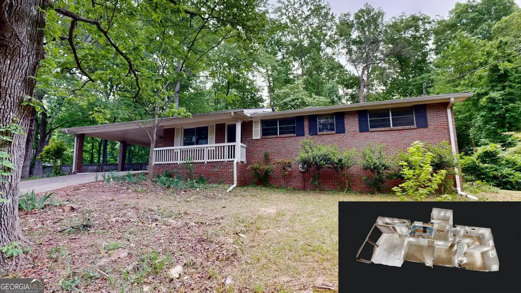 6198 Rocky Creek Drive, Douglasville