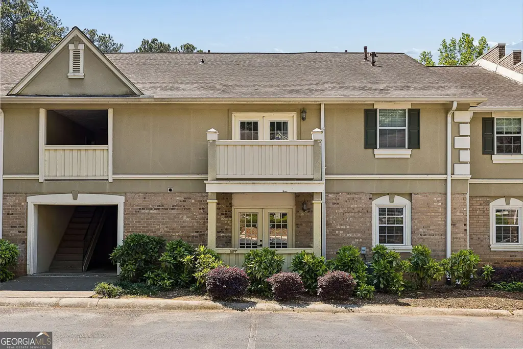 6900 Roswell Road Q6, Atlanta