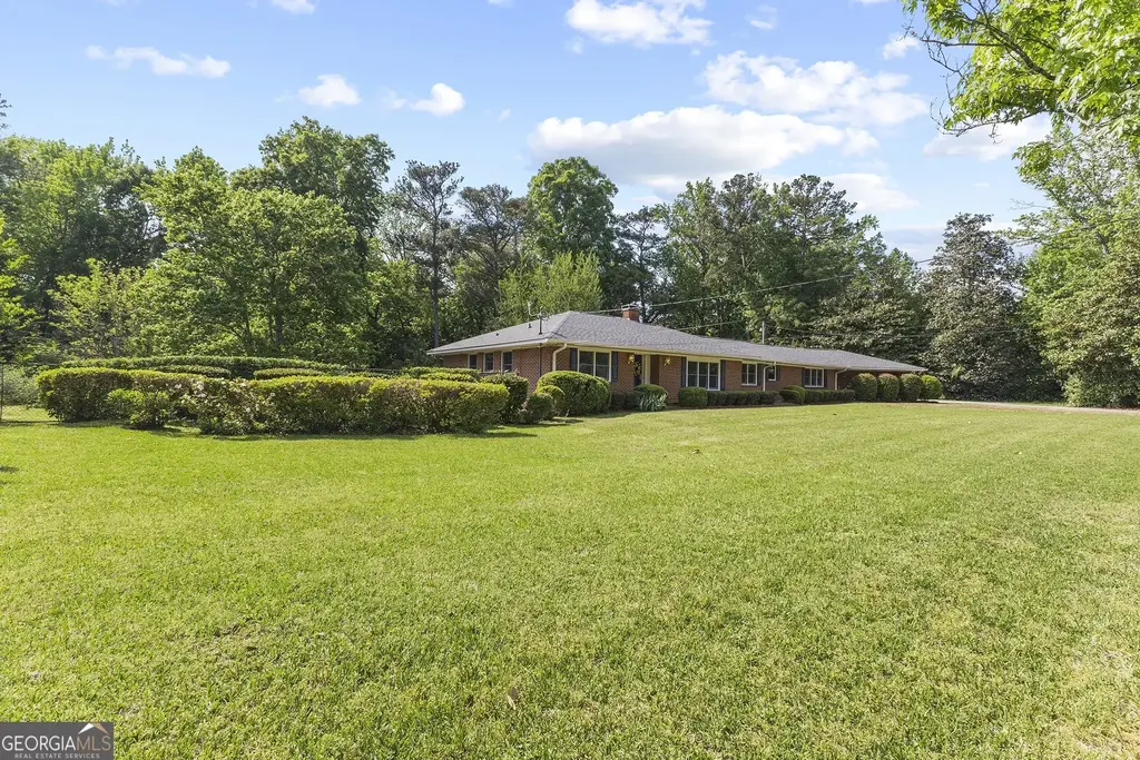 308 Cherokee Road, Thomaston