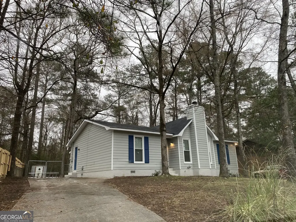 260 Edgewater Drive, Macon