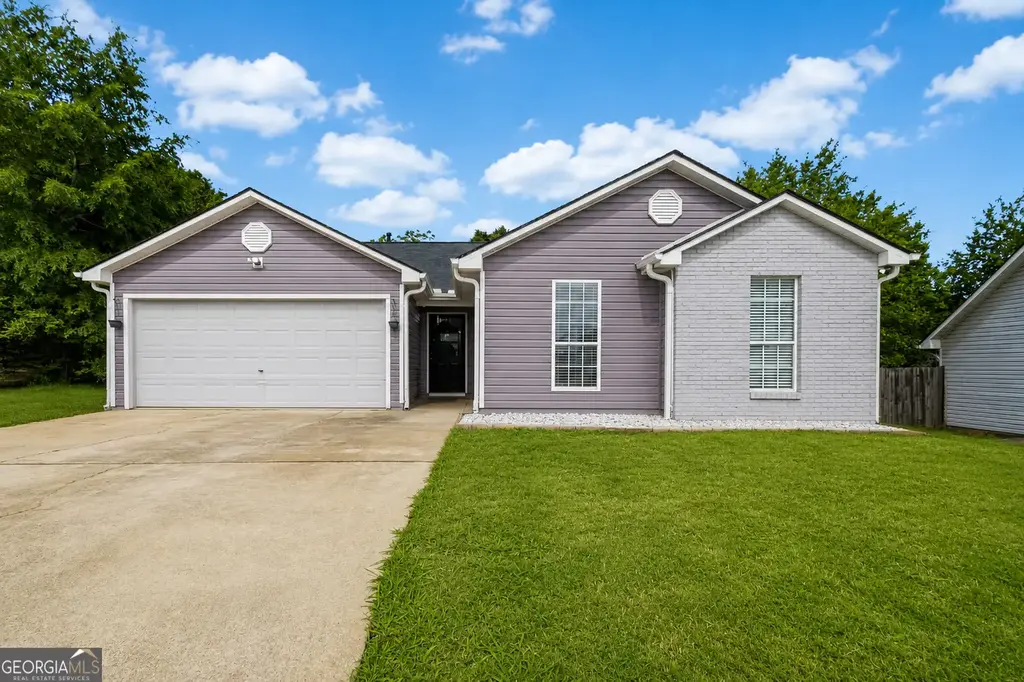 625 Brents Cove, Stockbridge