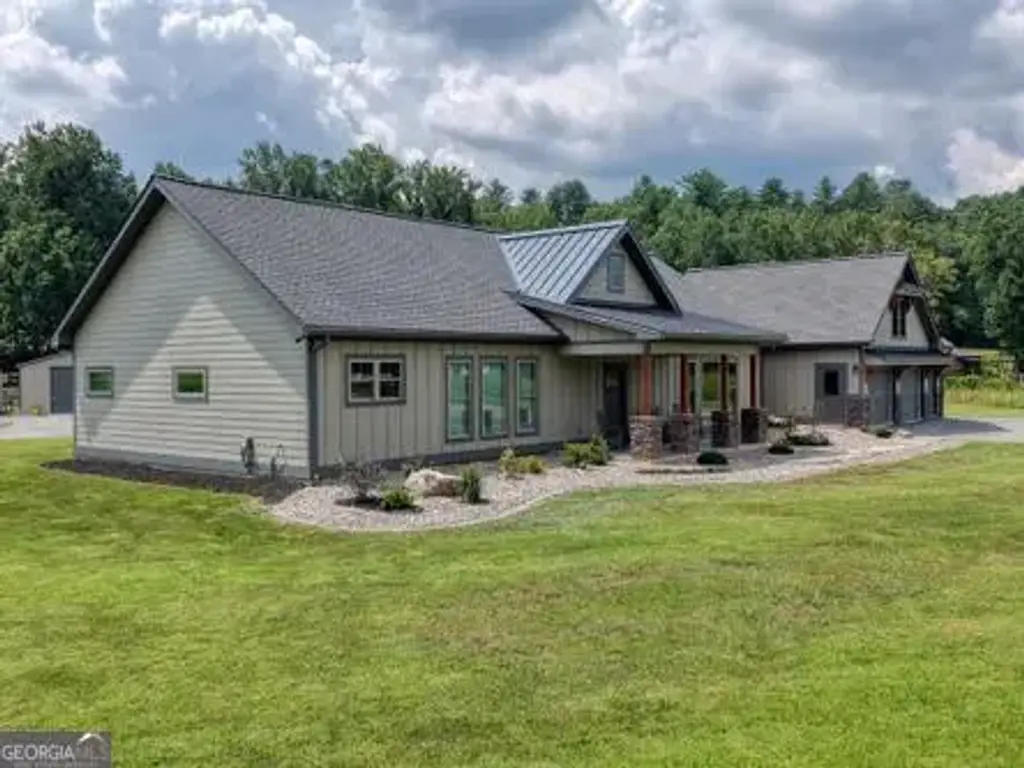 186 Rice Landing Court, Hayesville