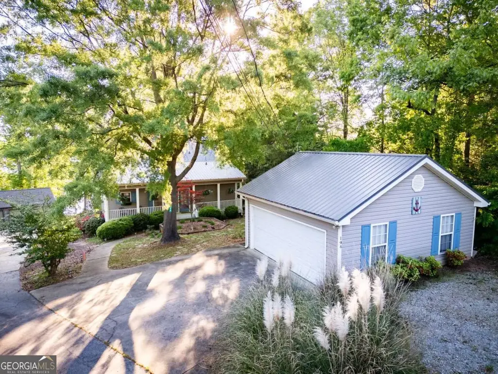 194 Sugar Cane Drive, Hartwell