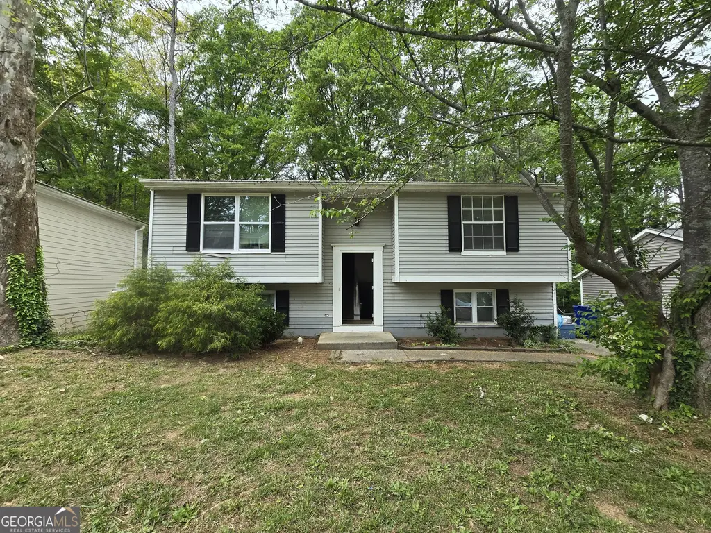 2075 Countydown Lane, Stone Mountain