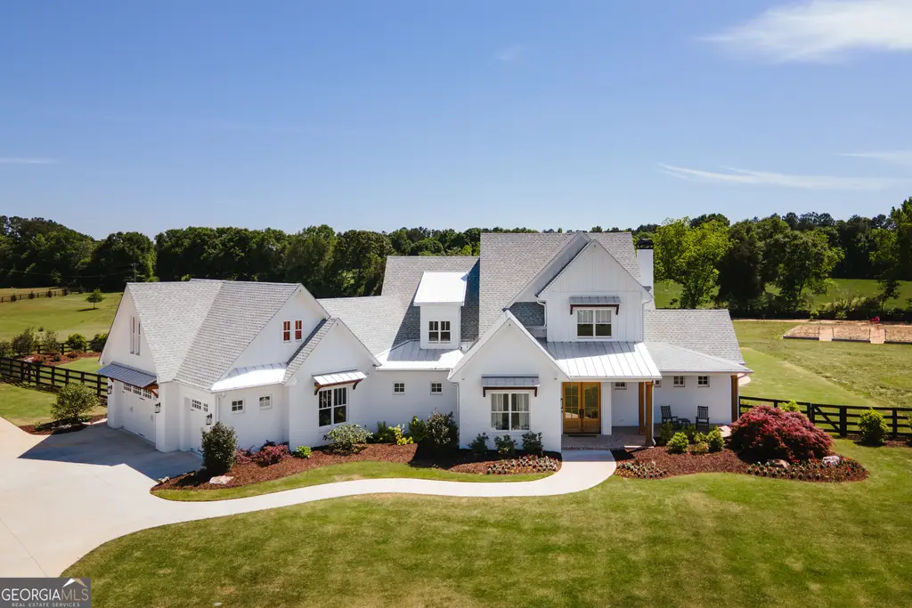 1820 Clover Lane, Bishop