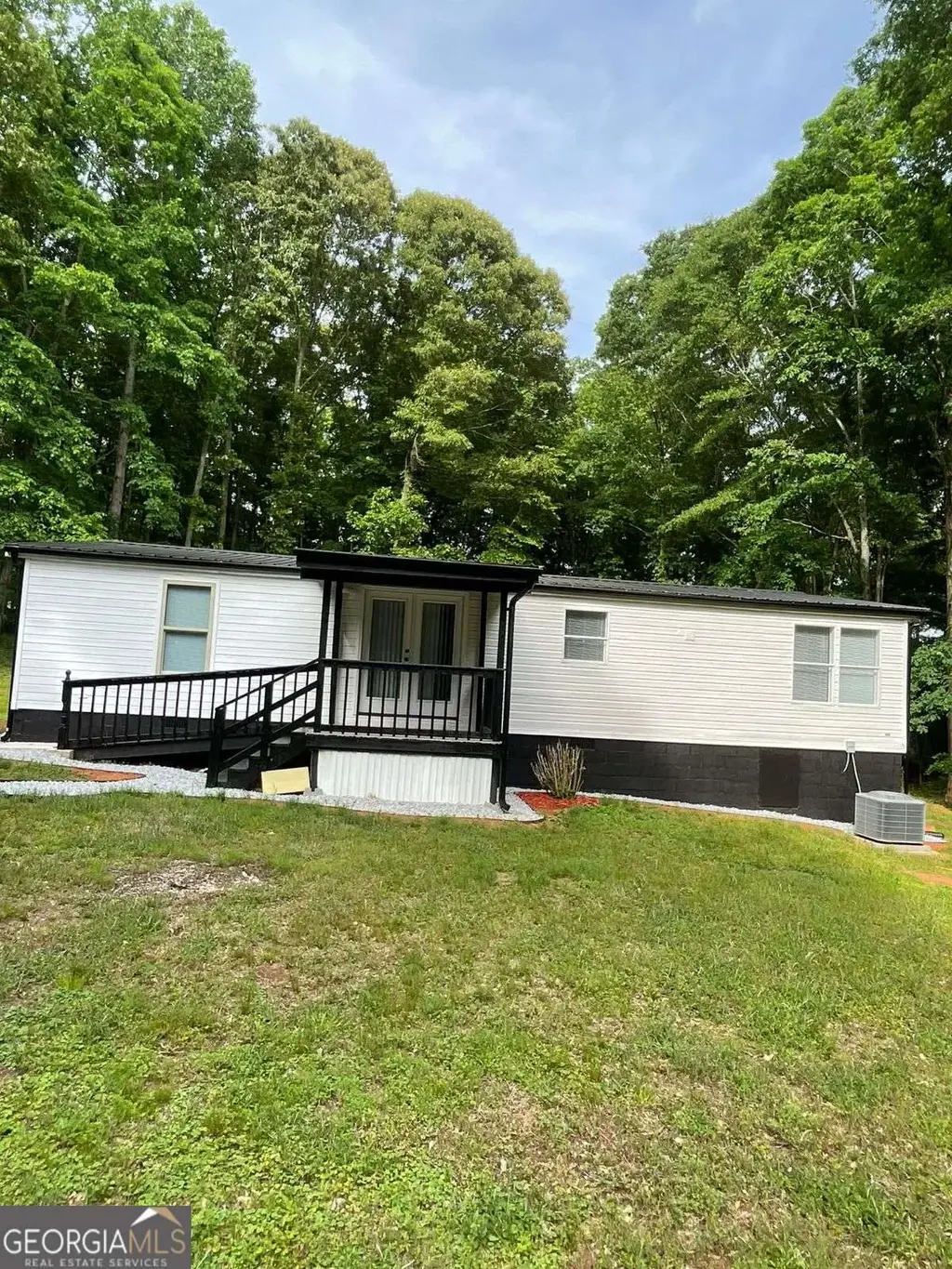 906 Jefferson River Road, Jefferson