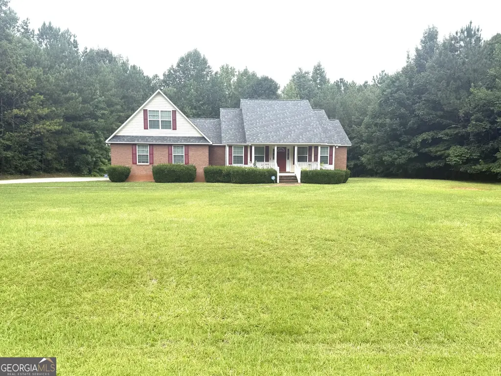 105 Nealys Way, Haddock